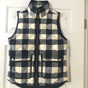 Navy & Cream puff vest